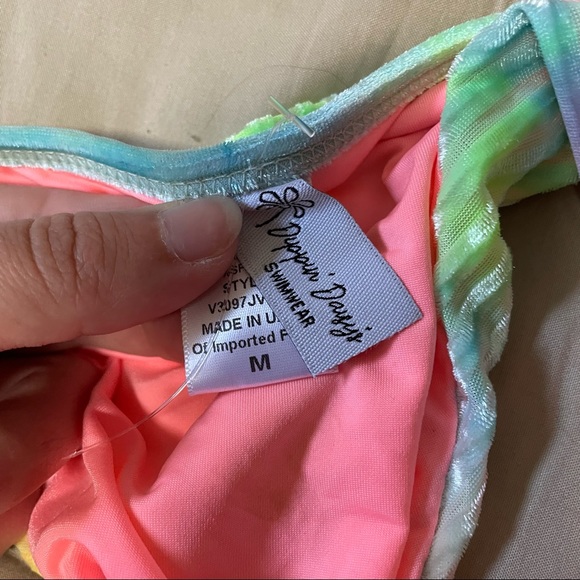 NWT Dippin’ Daisy’s Rainbow Tie Dye Bikini - Picture 5 of 7
